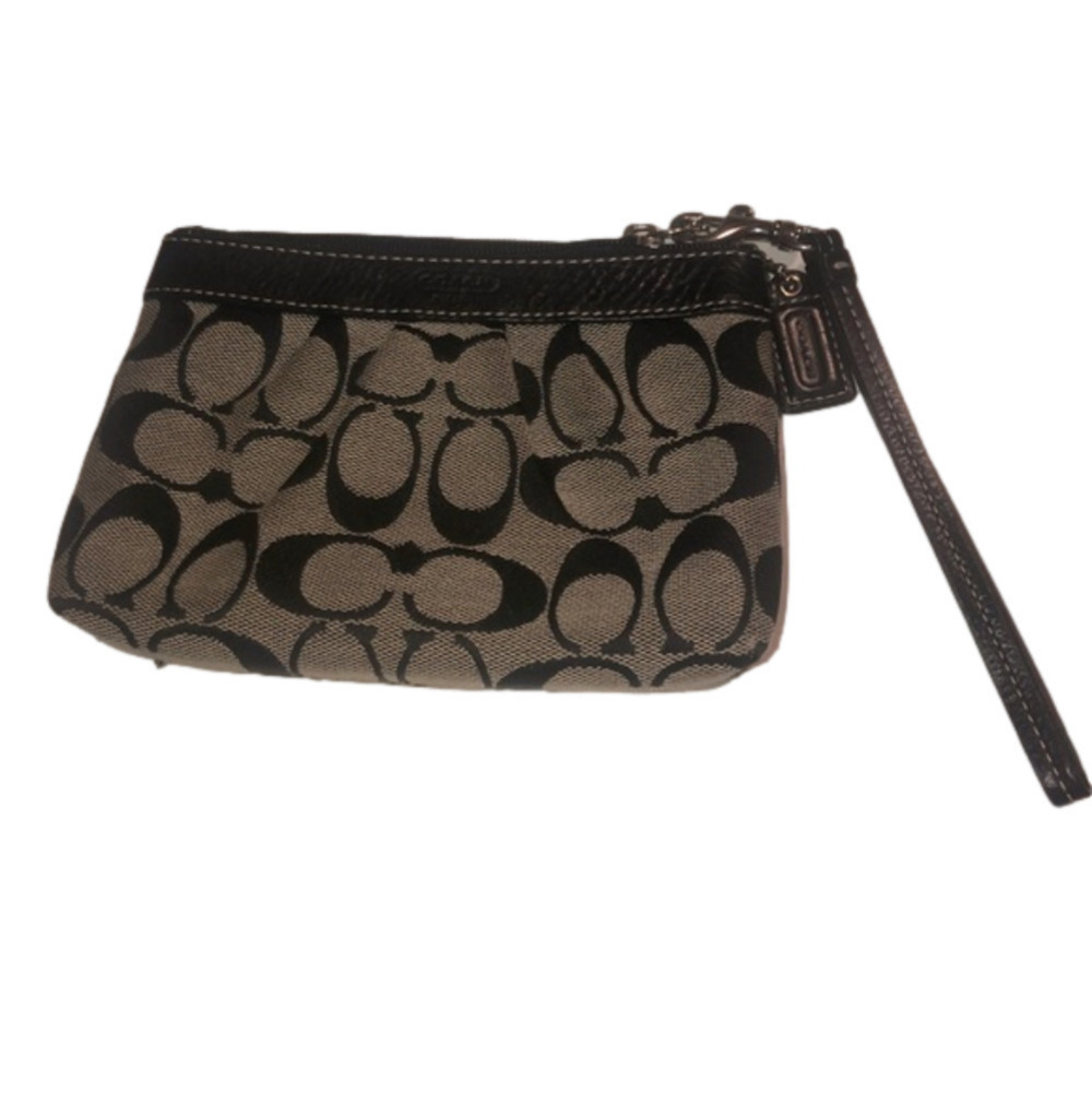 COACH Leather & Monogrammed Fabric Wristlet Approx 6.5” x 4.5”